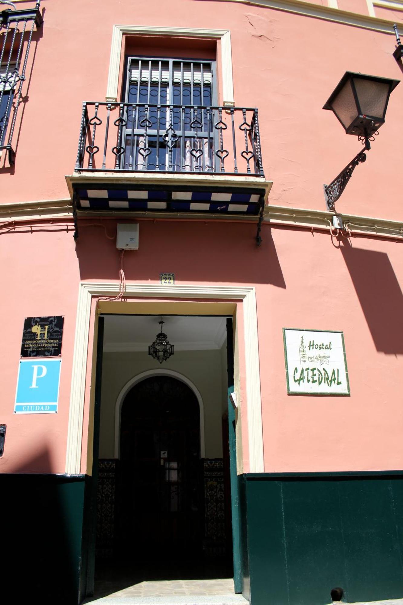 Pension Catedral Seville Exterior photo